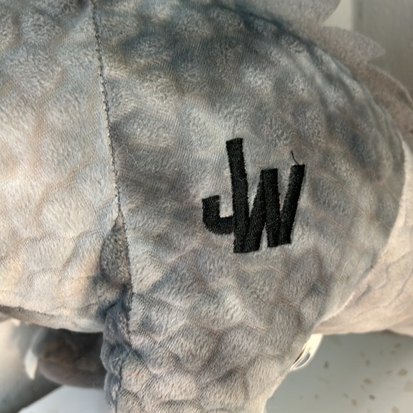 Jurassic World Gray Dinosaur Indominus Rex Plush - Picture 4 of 10